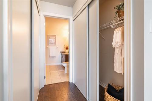 Double Closets - 396 Plains Road E|Unit #508, Burlington, ON - Indoor