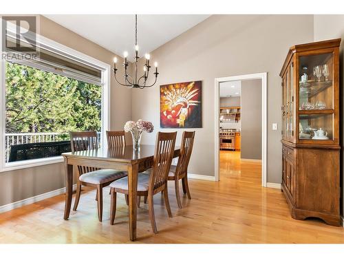 4189 Gallaghers Crescent, Kelowna, BC - Indoor Photo Showing Dining Room