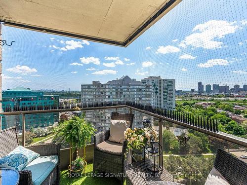 1605-55 Kingsbridge Garden Circ, Mississauga, ON - Outdoor With Balcony With Exterior