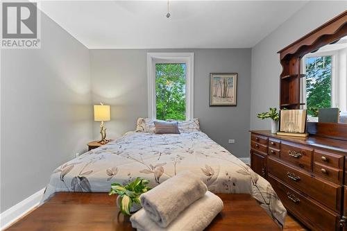 632 Bruham Avenue, Pembroke, ON - Indoor Photo Showing Bedroom