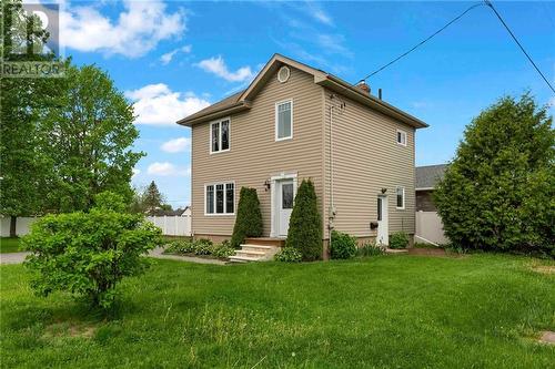 632 Bruham Avenue, Pembroke, ON - Outdoor