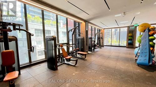 4712 - 55 Mercer Street, Toronto, ON - Indoor Photo Showing Gym Room