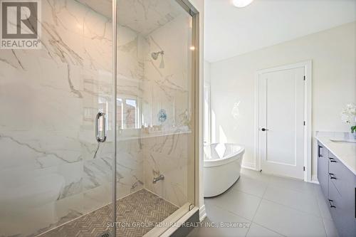 7 William Logan Drive, Richmond Hill, ON - Indoor Photo Showing Bathroom