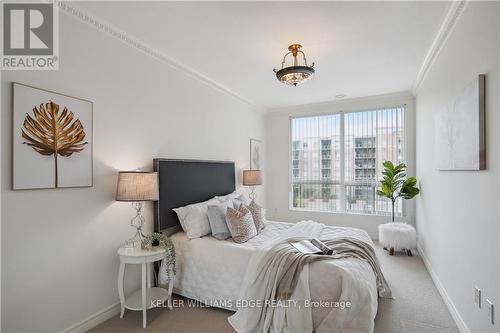 408 - 1998 Ironstone Drive, Burlington, ON - Indoor Photo Showing Bedroom