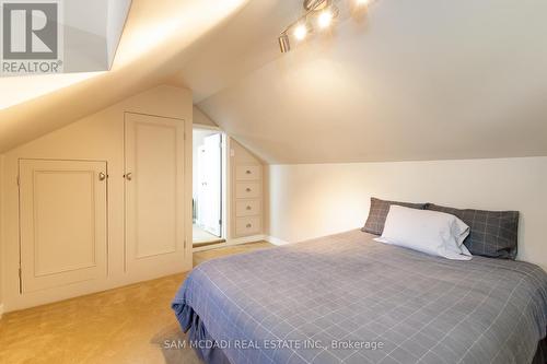 1361 Lorne Park Road E, Mississauga, ON - Indoor Photo Showing Bedroom