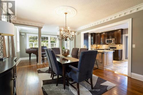 1361 Lorne Park Road E, Mississauga, ON - Indoor Photo Showing Dining Room