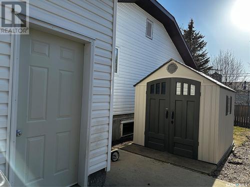 304 Archibald Street, Midale, SK - Outdoor With Exterior