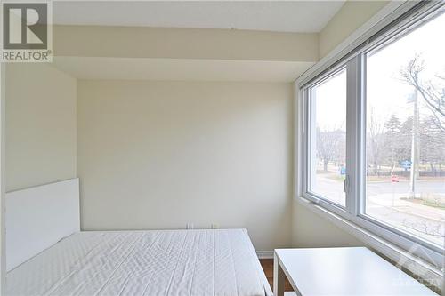 90 Templeton Street Unit#C, Ottawa, ON - Indoor Photo Showing Bedroom