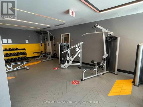 606 - 30 Roehampton Avenue, Toronto, ON - Indoor Photo Showing Gym Room