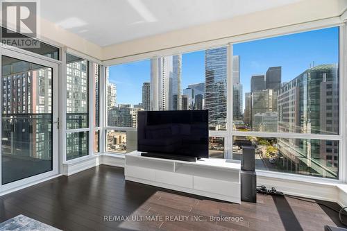 1212 - 80 John Street, Toronto, ON - Indoor Photo Showing Living Room