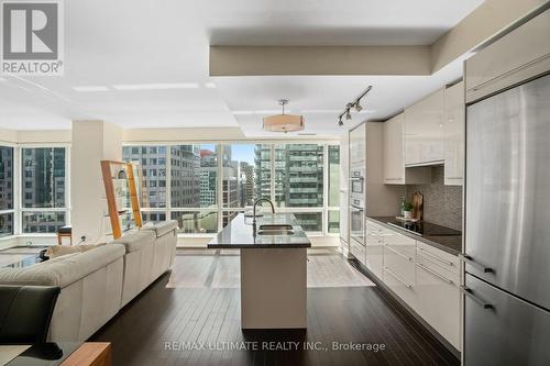 1212 - 80 John Street, Toronto, ON - Indoor Photo Showing Kitchen