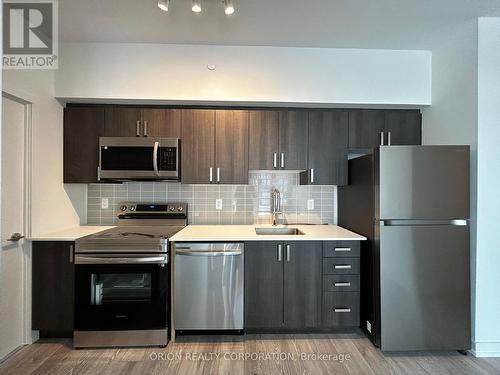 2308 - 1455 Celebration Drive, Pickering, ON - Indoor Photo Showing Kitchen