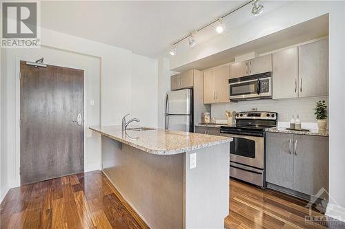 1433 Wellington Street W Unit#309, Ottawa, ON - Indoor Photo Showing Kitchen With Stainless Steel Kitchen