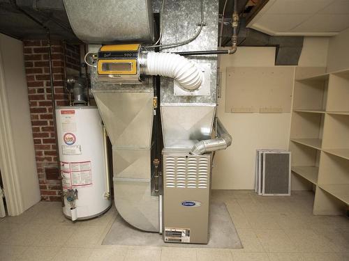 33 Summit Avenue, Thunder Bay, ON - Indoor Photo Showing Basement