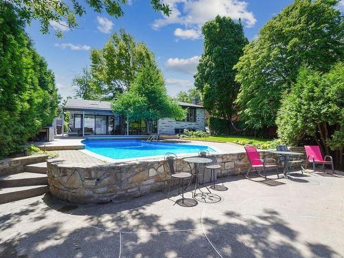 Cour - 31 Rue Brodeur, Vaudreuil-Dorion, QC - Outdoor With In Ground Pool With Backyard