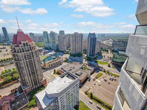 3604-4065 Confederation Pkwy, Mississauga, ON - Outdoor With View