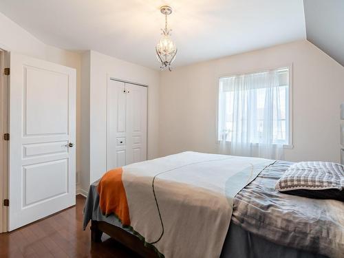 Chambre Ã Â coucher - 3002 Rue Alphonse-De Lamartine, Laval (Chomedey), QC - Indoor Photo Showing Bedroom