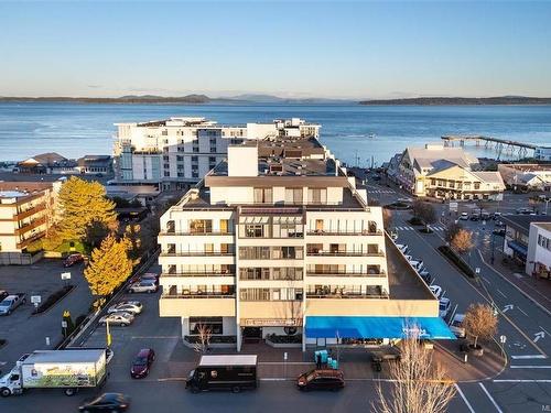 306-9805 Second St, Sidney, BC - Outdoor With Body Of Water With View