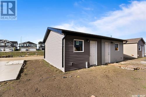 7664 Mapleford Boulevard, Regina, SK - Outdoor With Exterior