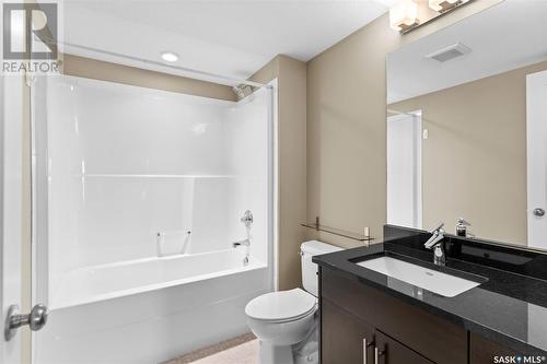 310 230 Slimmon Road, Saskatoon, SK - Indoor Photo Showing Bathroom