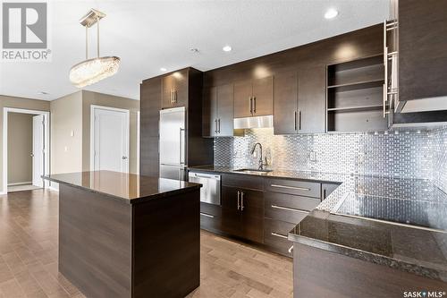 310 230 Slimmon Road, Saskatoon, SK - Indoor Photo Showing Kitchen With Upgraded Kitchen