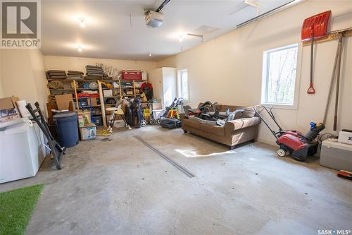 116 Aspen Crescent, Paddockwood Rm No. 520, SK - Indoor Photo Showing Garage