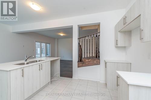 60 Harvest Crescent, Barrie, ON - Indoor Photo Showing Kitchen With Double Sink