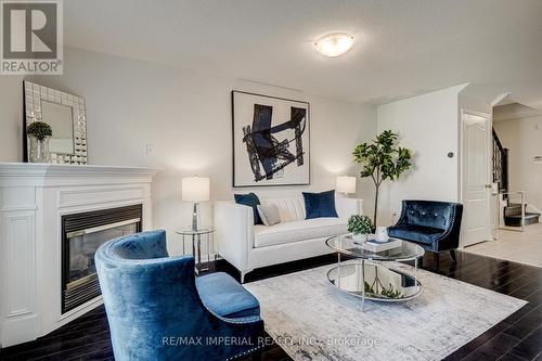 3977 Coachman Circle, Mississauga, ON - Indoor Photo Showing Living Room With Fireplace