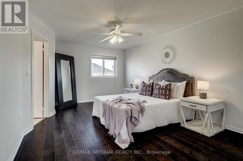 3977 Coachman Circle, Mississauga, ON - Indoor Photo Showing Bedroom