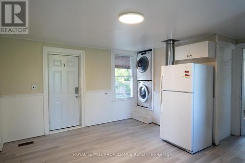 3 Meyers Street S, Belleville, ON - Indoor Photo Showing Laundry Room