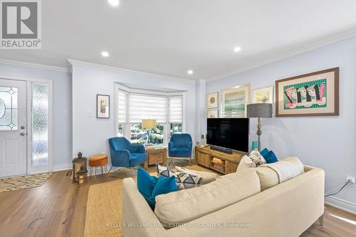 5024 Penman Lane, Burlington, ON - Indoor Photo Showing Living Room With Fireplace