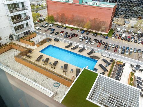 Piscine - 106-738 Rue St-Paul O., Montréal (Ville-Marie), QC - Outdoor With In Ground Pool