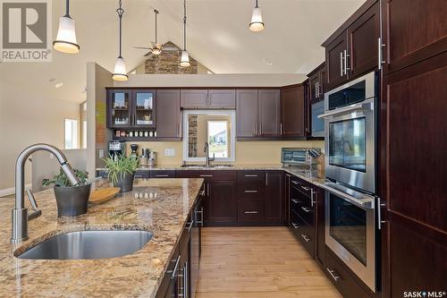 106 Metanczuk Road, Aberdeen Rm No. 373, SK - Indoor Photo Showing Kitchen With Upgraded Kitchen