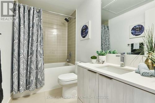 5012 - 181 Dundas Street E, Toronto, ON - Indoor Photo Showing Bathroom