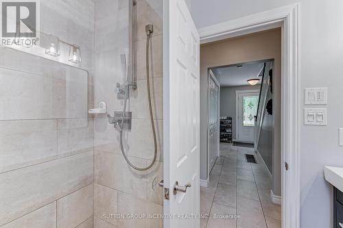 46 Skyline Drive, Orillia, ON - Indoor Photo Showing Bathroom