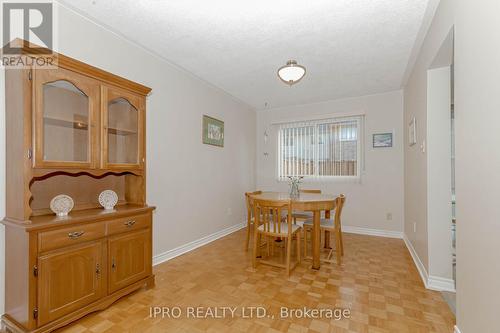 150 Kenwood Avenue, Burlington, ON - Indoor Photo Showing Dining Room