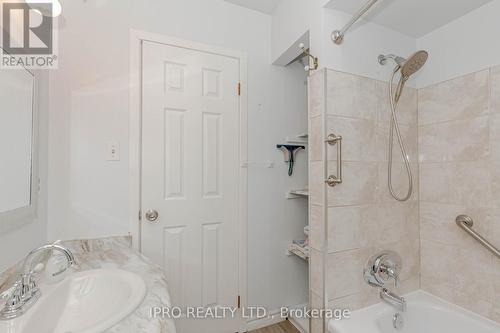 150 Kenwood Avenue, Burlington, ON - Indoor Photo Showing Bathroom
