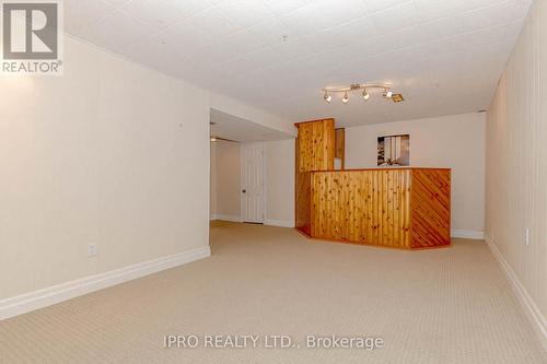150 Kenwood Avenue, Burlington, ON - Indoor Photo Showing Other Room