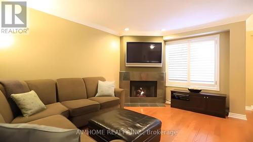 2525 Willowburne Drive, Mississauga, ON - Indoor Photo Showing Living Room With Fireplace