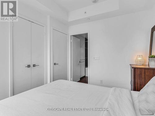 3915 - 70 Temperance Street, Toronto, ON - Indoor Photo Showing Bedroom