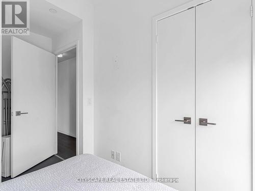 3915 - 70 Temperance Street, Toronto, ON - Indoor Photo Showing Bedroom