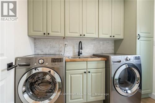 2451 Overton Drive, Burlington, ON - Indoor Photo Showing Laundry Room