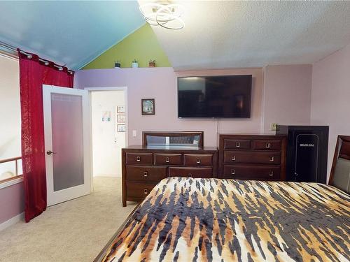 499D-4678 Elk Lake Dr, Saanich, BC - Indoor Photo Showing Bedroom