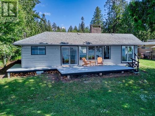 6877 Klahanie Drive, Powell River, BC - Outdoor With Deck Patio Veranda