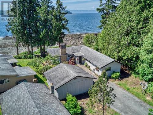 6877 Klahanie Drive, Powell River, BC - Outdoor With Body Of Water