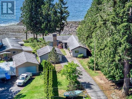 6877 Klahanie Drive, Powell River, BC - Outdoor With Body Of Water