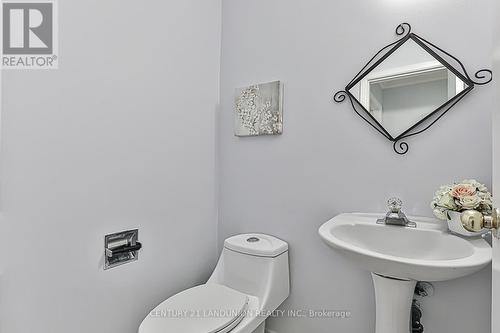 39 Ferrah Street, Markham, ON - Indoor Photo Showing Bathroom