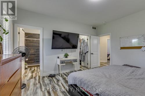 38812 Vienna Street, Central Huron, ON - Indoor Photo Showing Bedroom