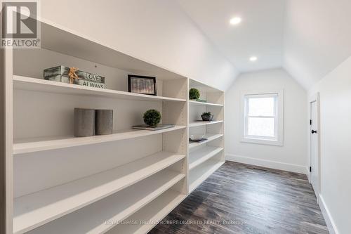 91 Iroquois Avenue, London, ON - Indoor Photo Showing Other Room