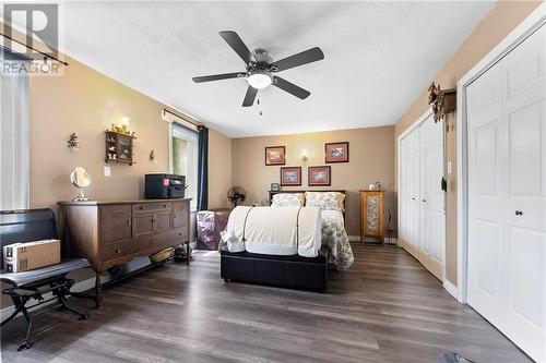 10 Hoffman Street, Petawawa, ON - Indoor Photo Showing Bedroom